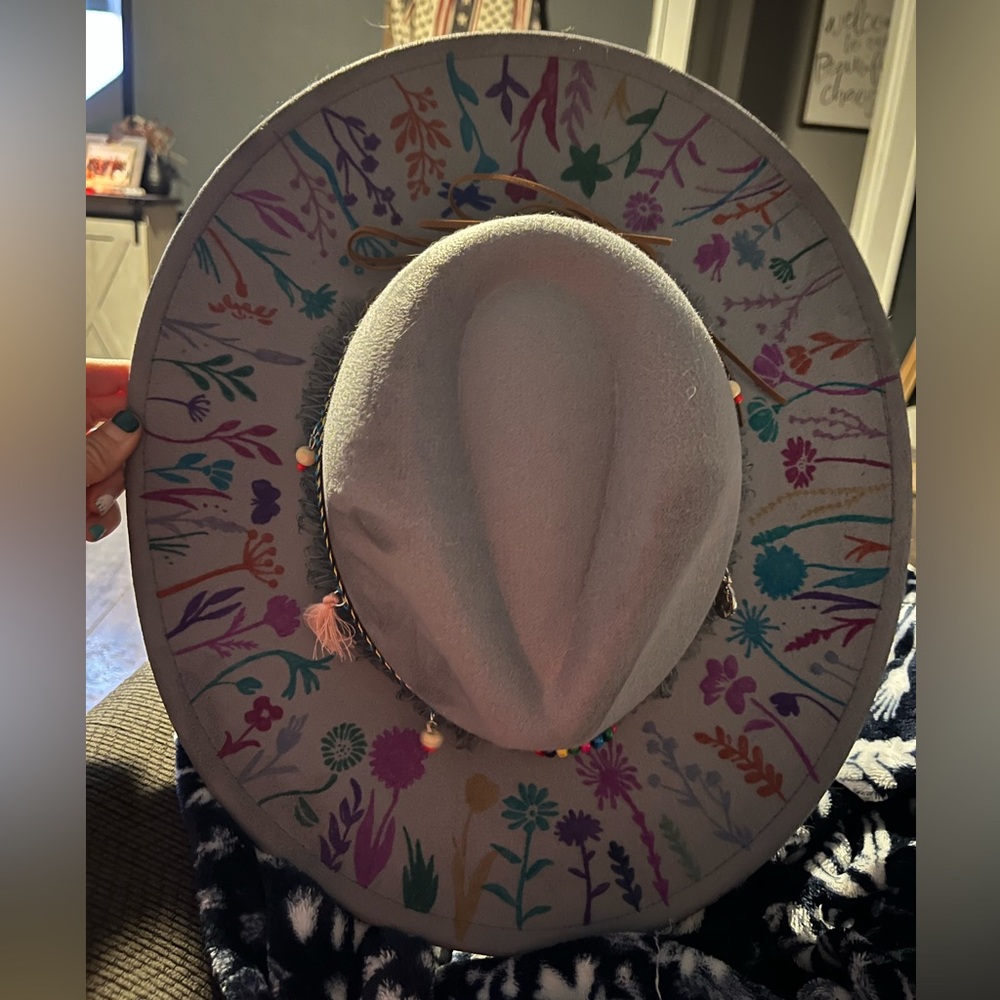 Custom drawn hat